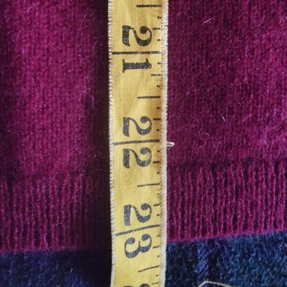 FILORO Cashmere V-Neck Sweater, Merlot, Size XS, NWT - Picture 11 of 16